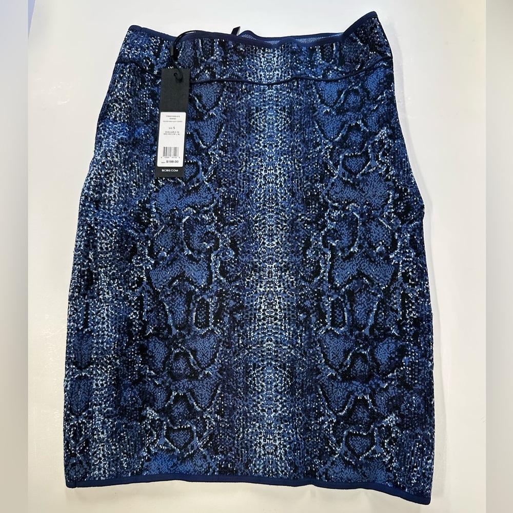 BCBG bodycon skirt